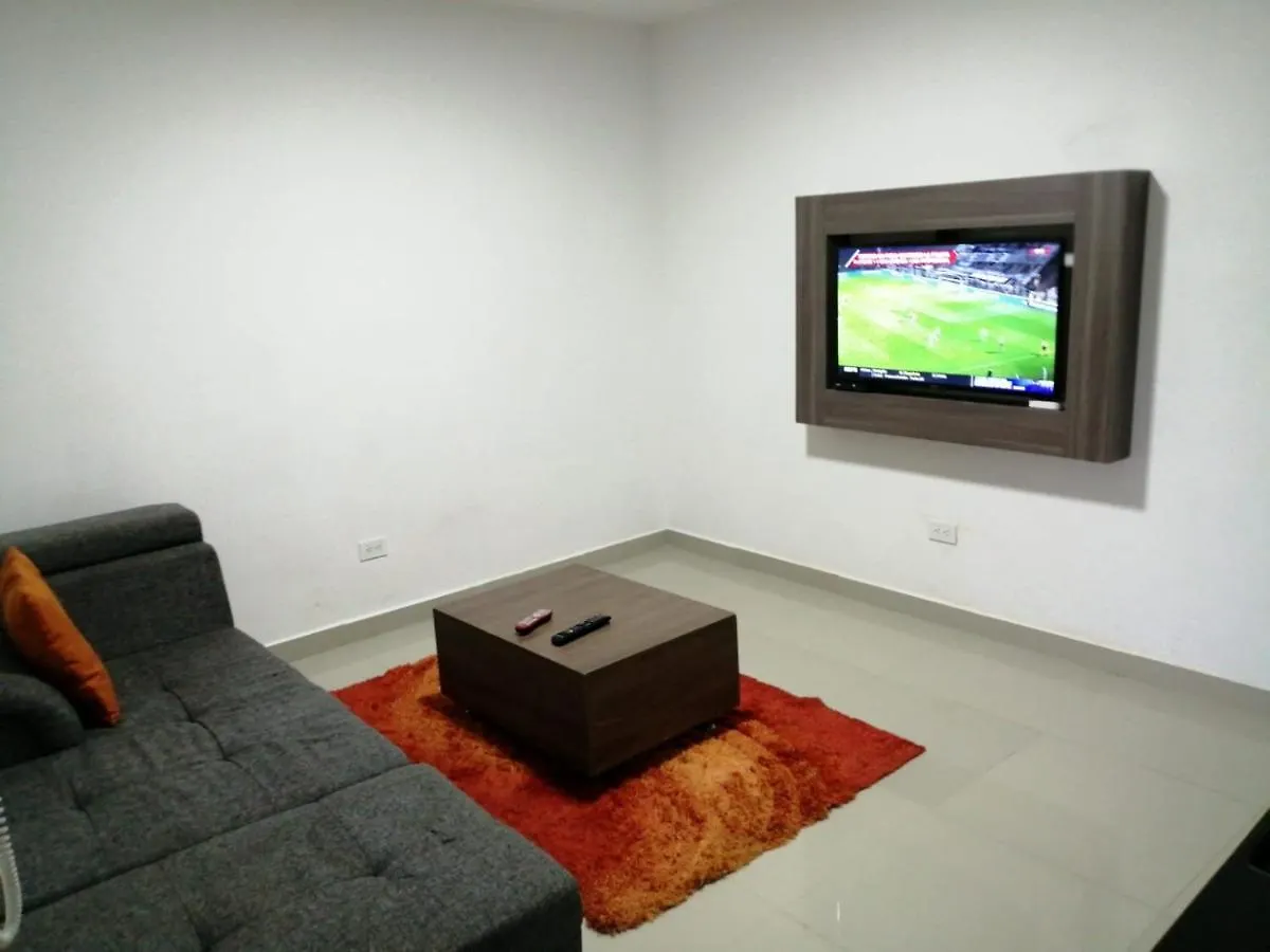 Apartamentos Suites La Flora Cali Lägenhet